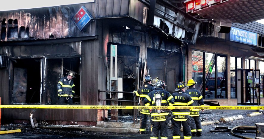 1397822232000-Dominos-fire-3.jpg