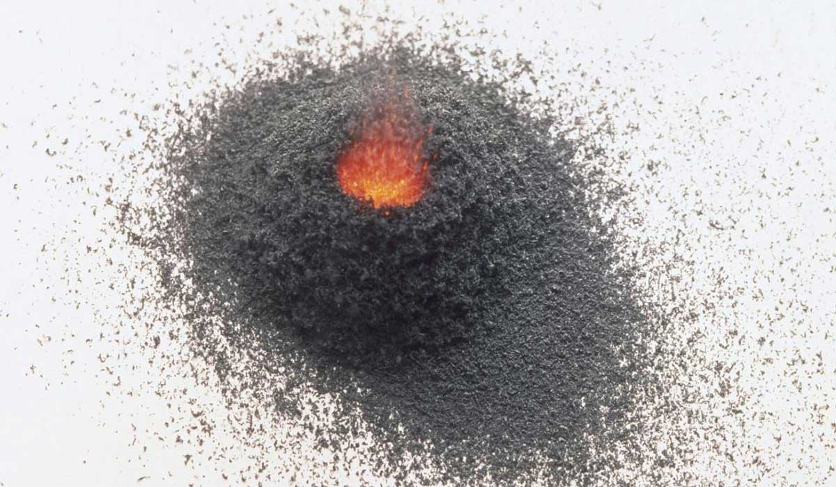 137525